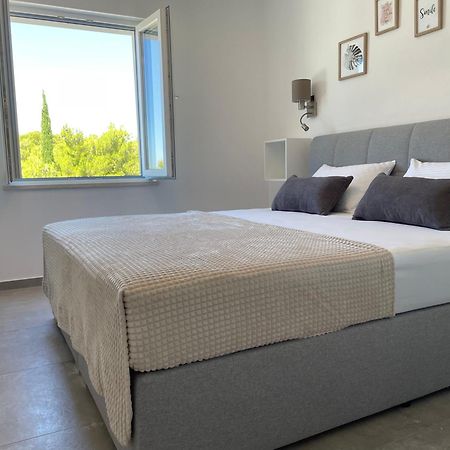 Sandra Apartments Makarska Zewnętrze zdjęcie