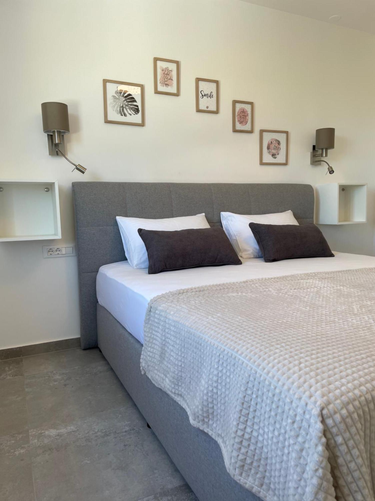 Sandra Apartments Makarska Zewnętrze zdjęcie